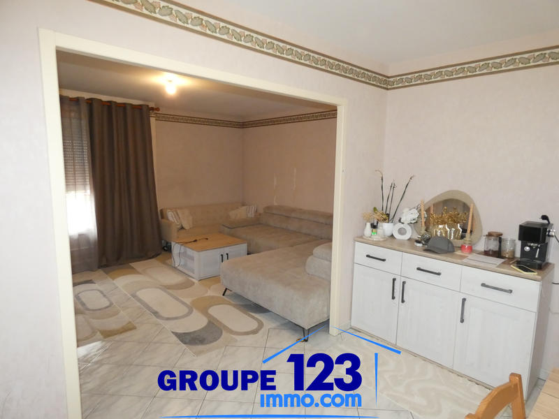 Appartement - 80 m² - 4 pièces