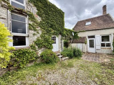 Maison - 88 m² - 5 pièces