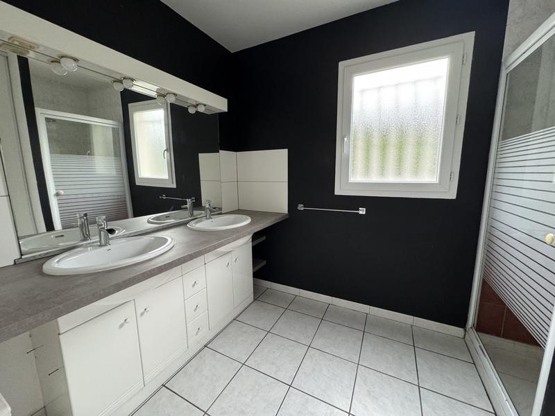 Maison contemporaine - 110 m² - 6 pièces