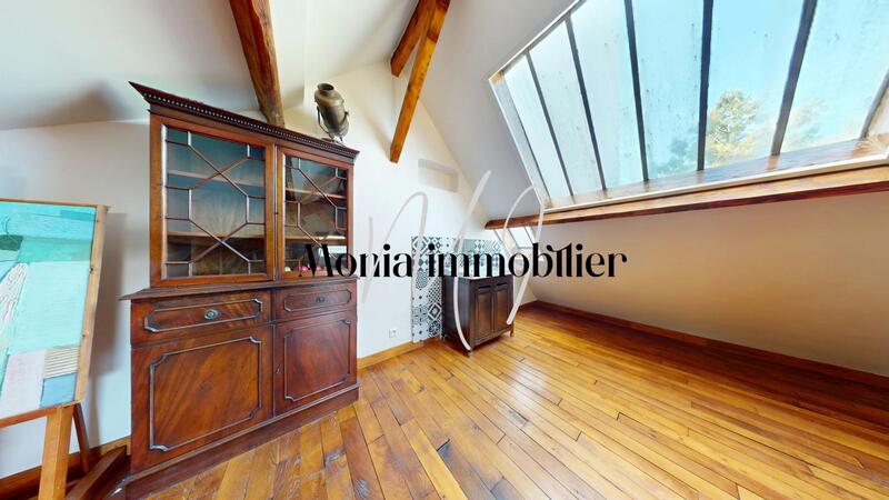 Demeure - 300 m² - 10 pièces