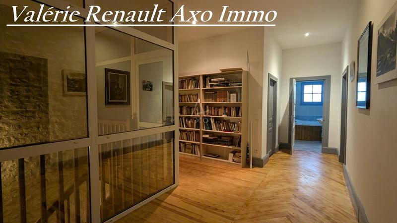 Maison en pierre - 278 m² - 8 pièces