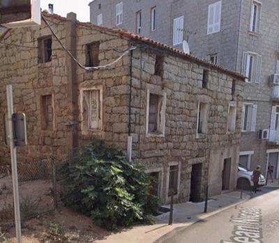 Maison - 144 m² - 5 pièces