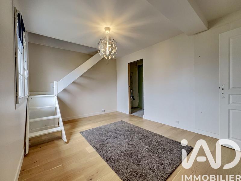 Maison - 175 m² - 7 pièces