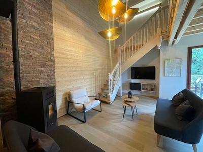 Appartement - 90 m² - 4 pièces