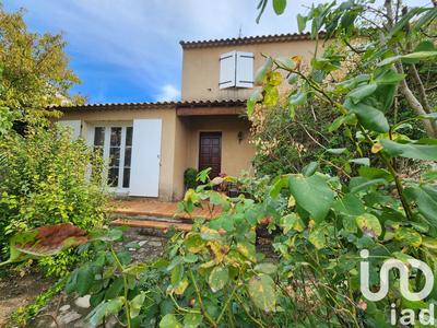 Maison - 104 m² - 4 pièces