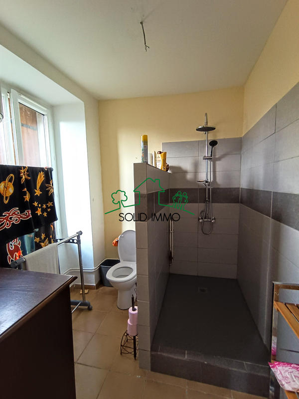 Propriété - 266 m² - 9 pièces