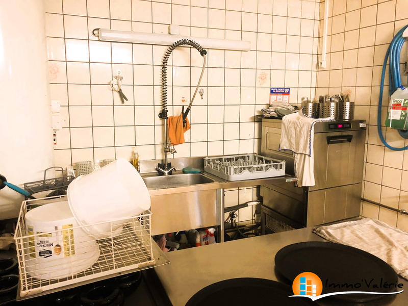 Local commercial - 255 m²