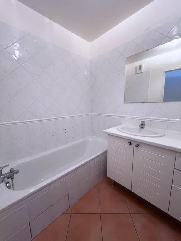 Appartement - 97 m² - 4 pièces