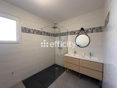 Maison - 81 m² - 4 pièces