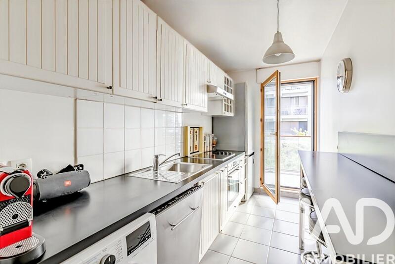 Appartement - 64 m² - 3 pièces