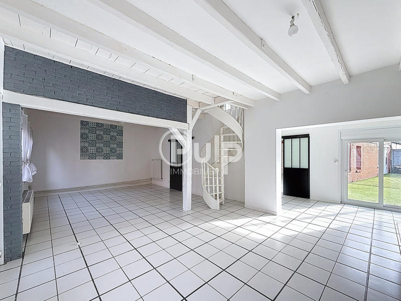 Maison - 176 m² - 8 pièces