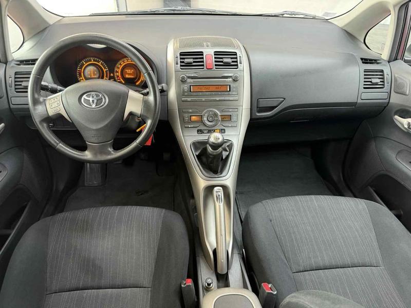Toyota Auris 1.4 d-4d 90 Cv