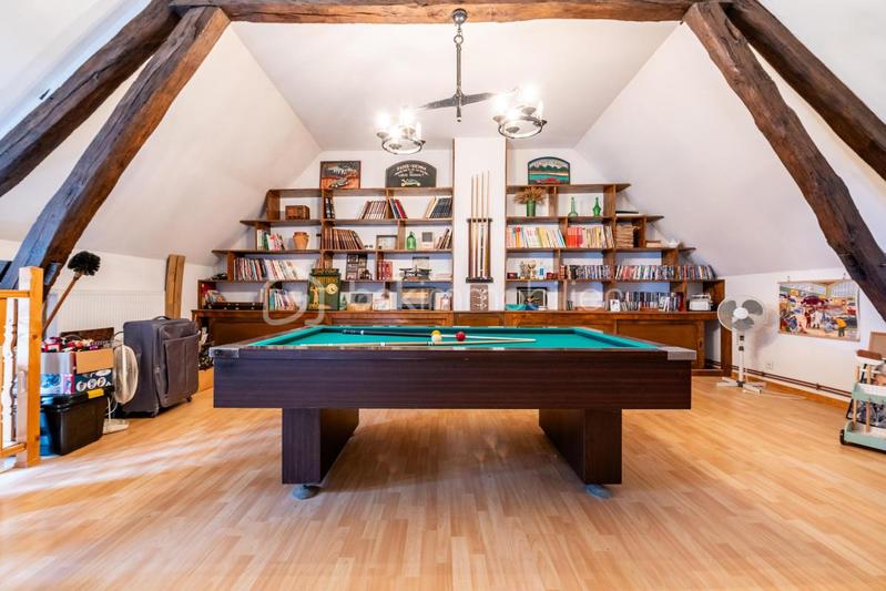 Maison ancienne - 214 m² - 7 pièces