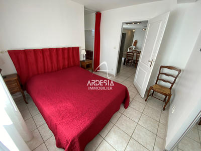 Maison - 196 m² - 15 pièces