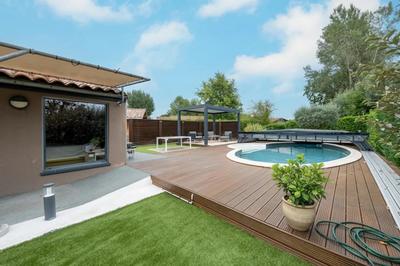 Maison - 218 m² - 8 pièces