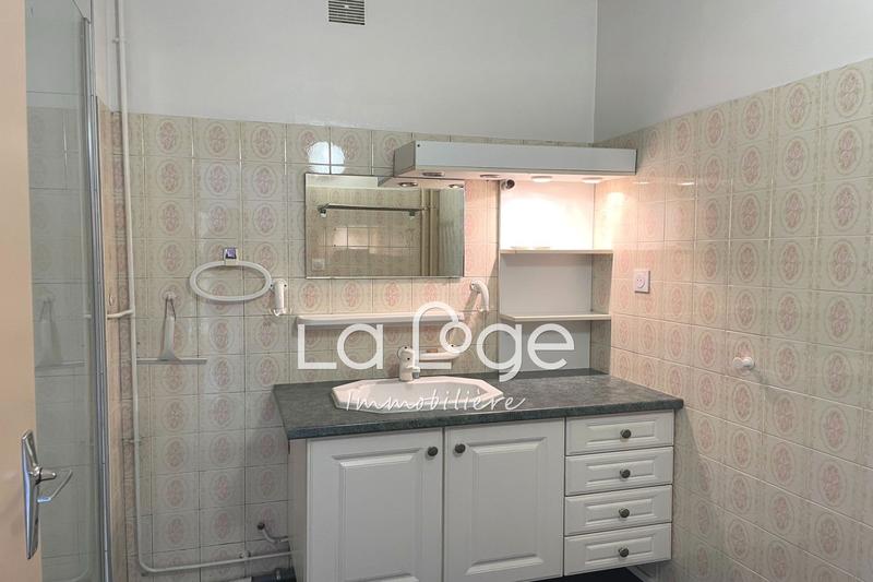 Appartement - 93 m² - 4 pièces