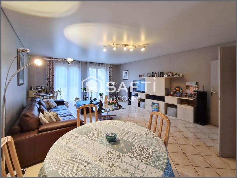 Appartement - 98 m² - 4 pièces