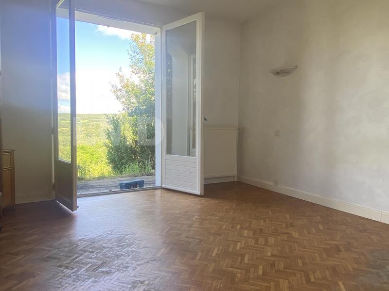 Maison - 101 m² - 5 pièces