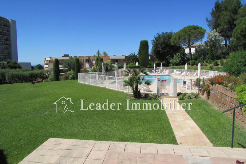 Appartement - 92 m² - 4 pièces