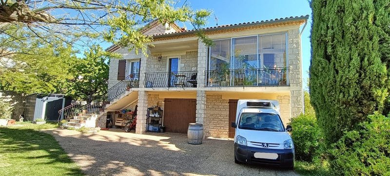 Maison - 173 m² - 6 pièces