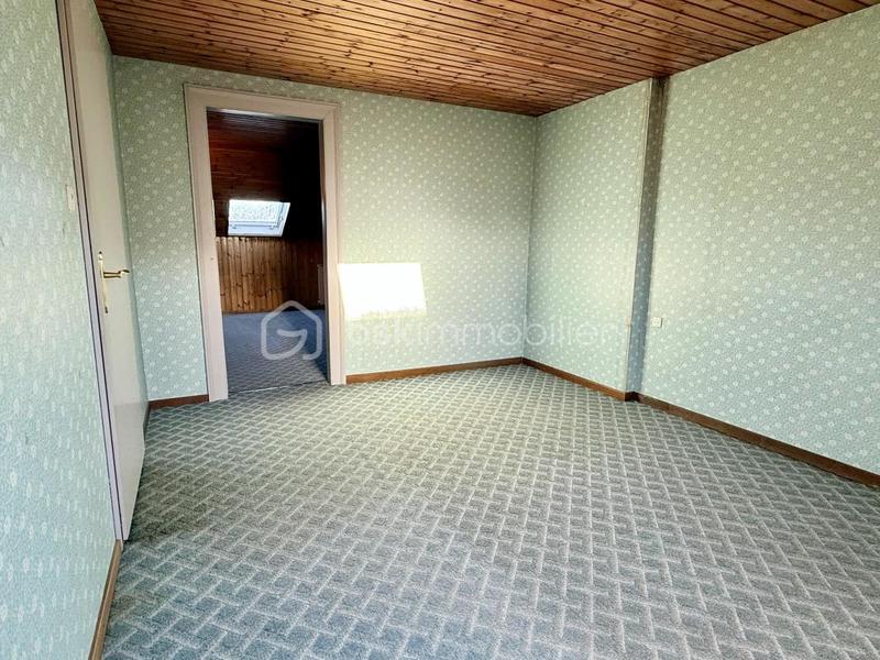 Maison - 186 m² - 9 pièces