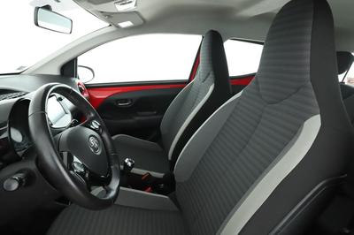 Toyota Aygo 1.0 Vvt-i X-Play 5p 72 ch