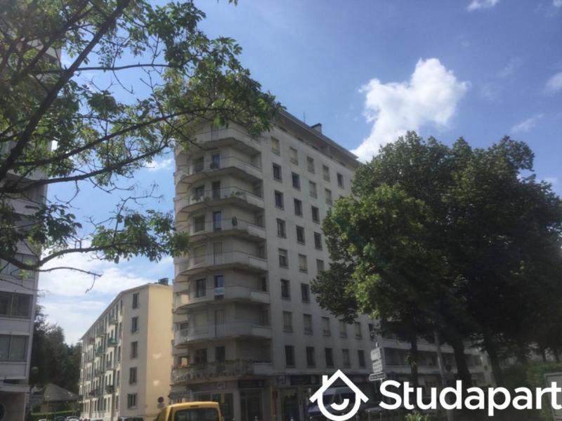 Chambre - 14 m² - 1 pièce