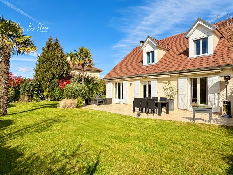 Villa - 165 m² - 7 pièces