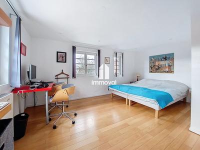 Maison - 168 m² - 6 pièces