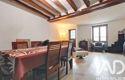 Maison - 95 m² - 4 pièces