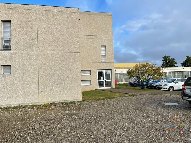 Local commercial - 1 020 m²