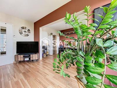 Appartement - 77 m² - 3 pièces