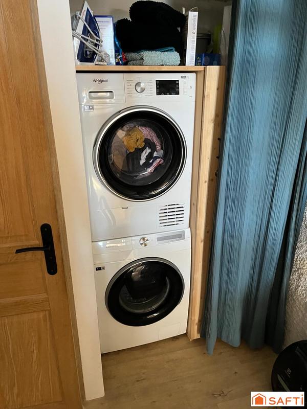 Maison - 180 m² - 6 pièces