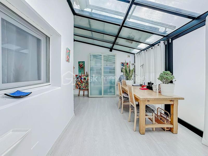 Villa - 162 m² - 6 pièces