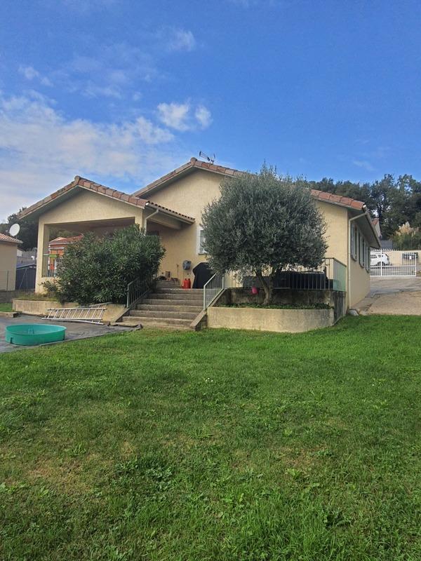 Maison - 110 m² - 4 pièces