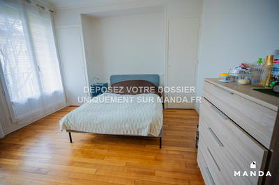 Chambre - 13 m² - 5 pièces