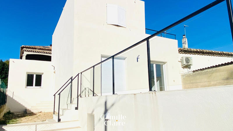 Maison - 96 m² - 4 pièces