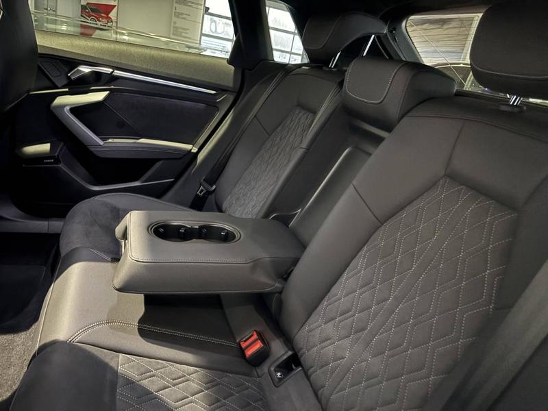 Audi A3 sportback Tfsi e Hybride rechargeable 272 s tronic 6 s line