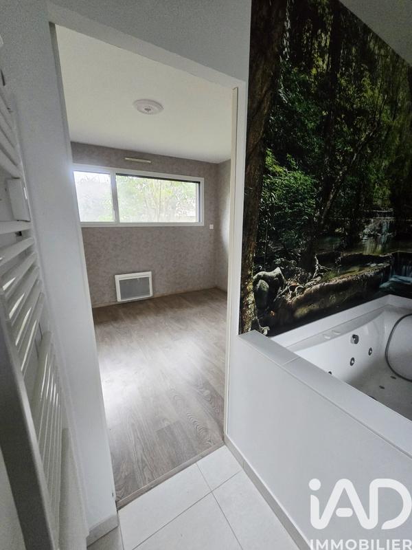 Maison - 94 m² - 4 pièces