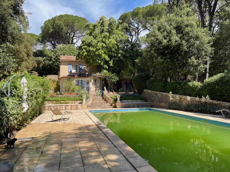 Maison - 163 m² - 6 pièces