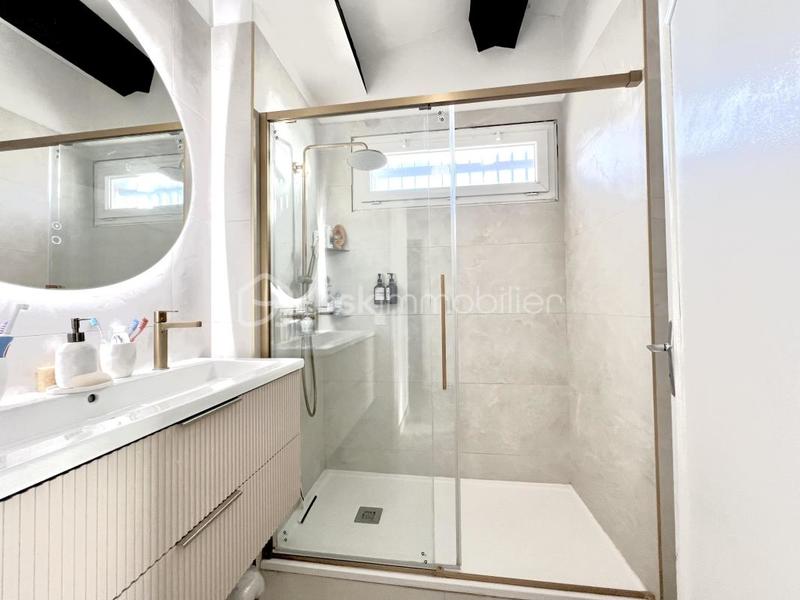 Villa - 80 m² - 4 pièces