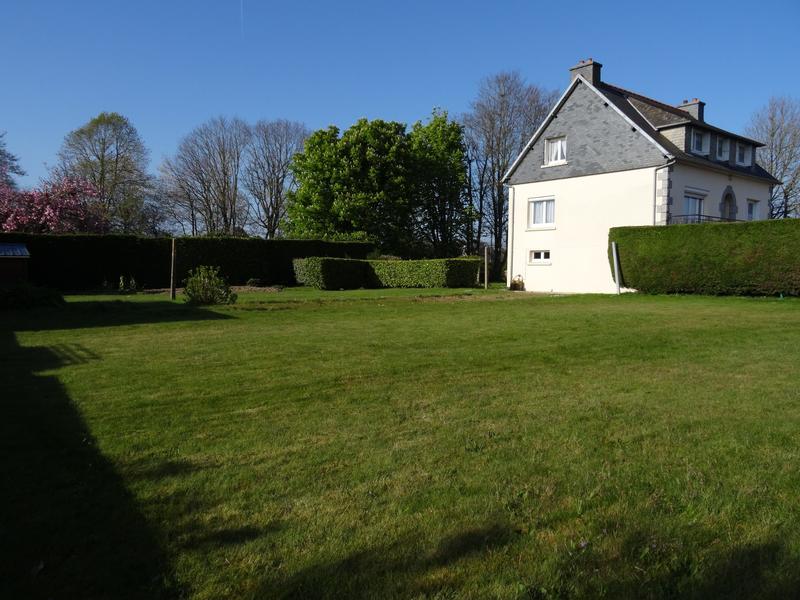 Maison - 118 m² - 8 pièces