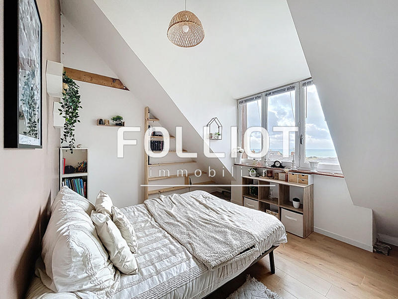 Maison - 110 m² - 7 pièces