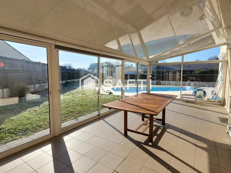 Maison - 140 m² - 5 pièces