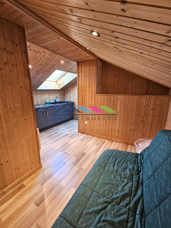 Fonds de commerce - Magasins - 200 m²