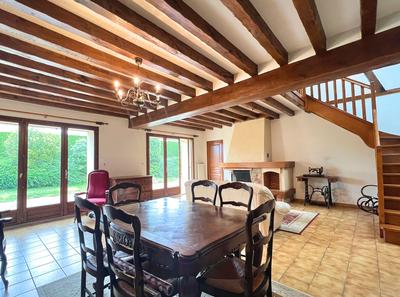 Maison ancienne - 161 m² - 7 pièces