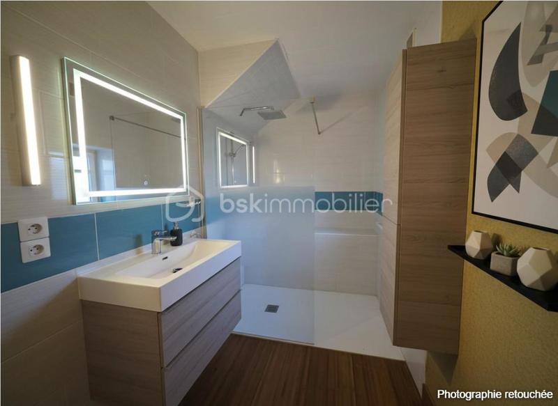 Maison en pierre - 161 m² - 9 pièces