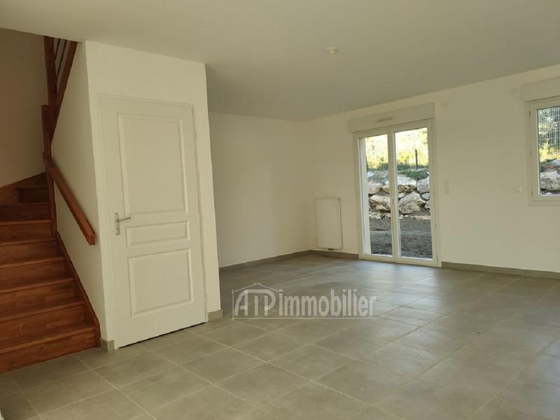 Maison traditionnelle - 90 m² - 5 pièces