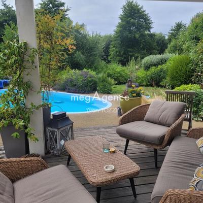 Maison - 97 m² - 6 pièces