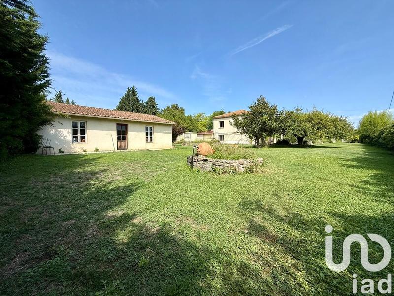 Maison - 210 m² - 11 pièces